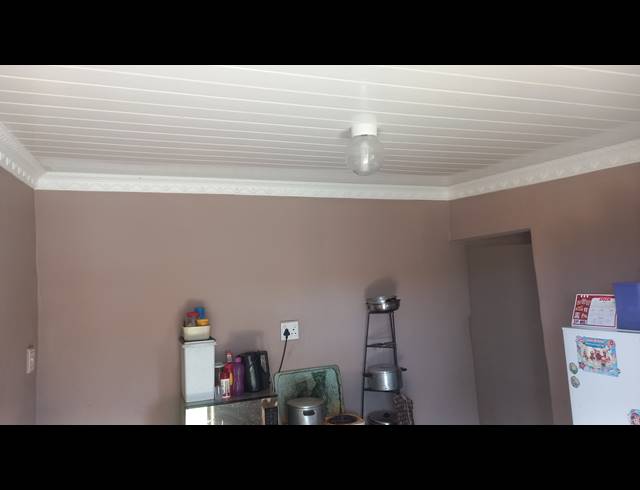 2 BEDROOM HOUSE RENTED IN UMLAZI P